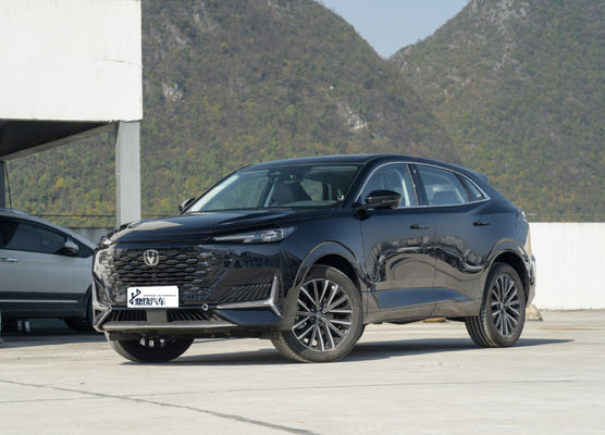 Чанг Ан EV Чанган UNI-K Новая версия 233Ps 171Kw 390Nm Бензин Новый внедорожник