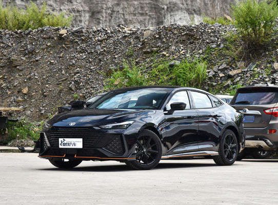 2024 OEM Высокое качество 138Kw Chang An EV Changan UNI-V 188Ps 300Nm бензиновый бензиновый автомобиль